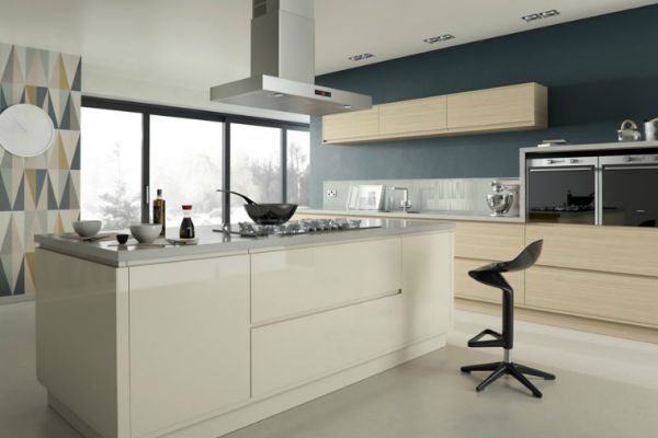 marpatt-airo-alabaster-gloss-and-natural-oak62793742-3803-53C2-2325-54849569F88E.jpg