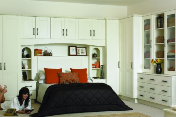 ecf-tuscany-ivory-bedroom61469796-E5A5-27E4-C61B-1E128C70B381.jpg